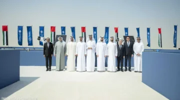 وضع حجر الأساس لأكبر مشروع طاقة متجددة عالميًا يعكس تحولاً استراتيجياً في قطاع الطاقة